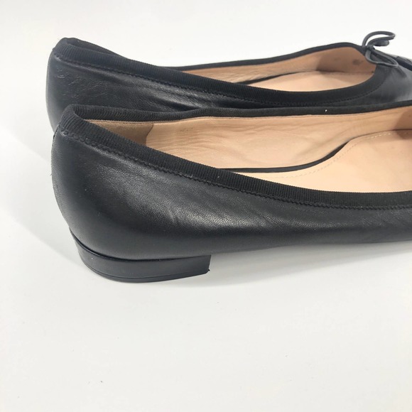 Prada Bow Logo Pointed Toe Flat in Black Leather Shoes Size 7 - Picture 4 of 7